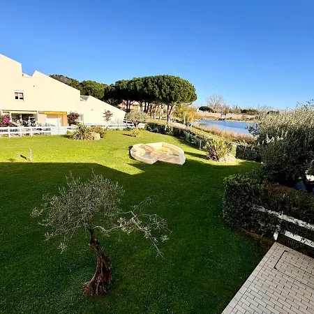 Cosy - View Le Grau-du-Roi